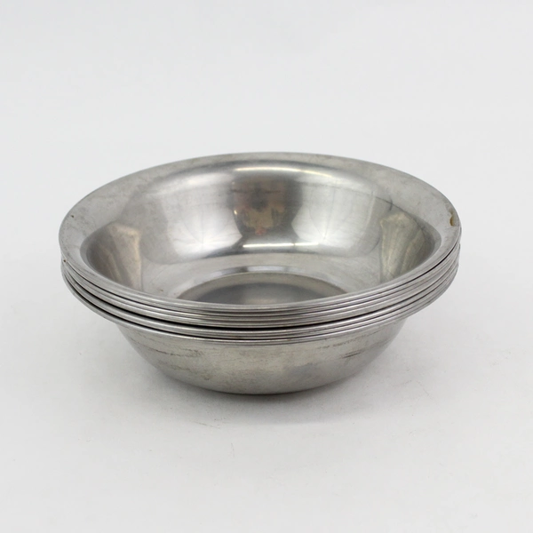 Set of 9 Aluminum Cereal or Dessert 6 Inch Bowls