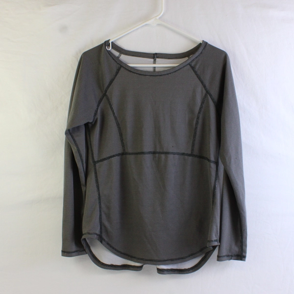B Passionit Gray Striped Pullover Long Sleeve