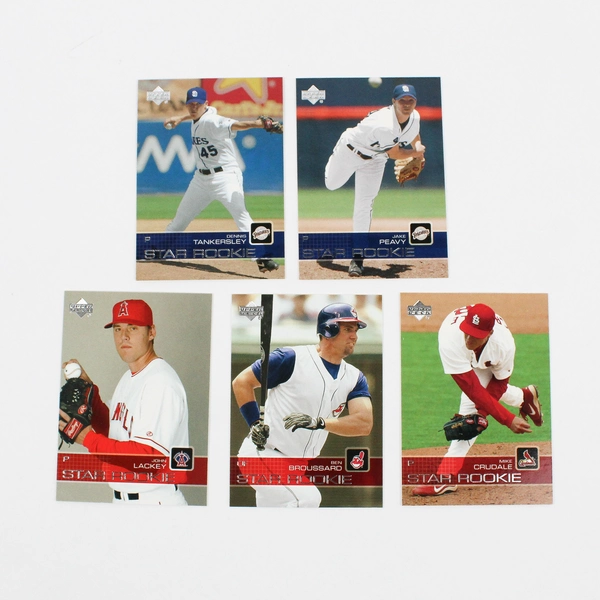 Lot Of 5 Upper Deck Star Rookie MLB Baseball Cards 2002