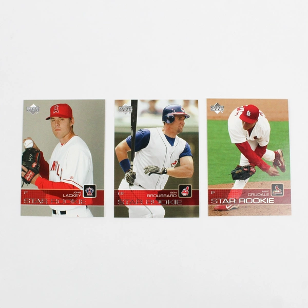 Lot Of 5 Upper Deck Star Rookie MLB Baseball Cards 2002