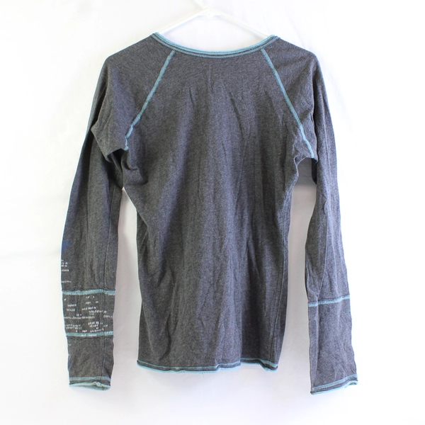 Mountain Hardwear Women's L Blue and Gray Long Sleeve Henley Shirt 