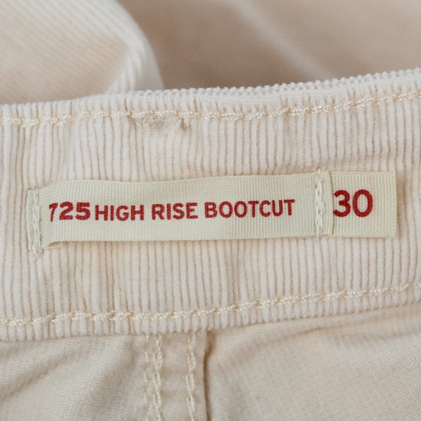 Levi’s 725 Women's 30x32 Cream High Rise Bootcut Corduroy Pants