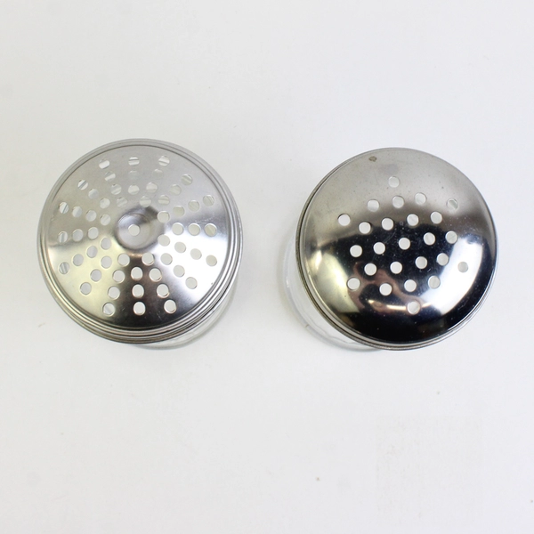 Lot Of 2 Libbey & JR Metal Top Ribbed Glass Cheese/Sugar Shakers 6" Tall