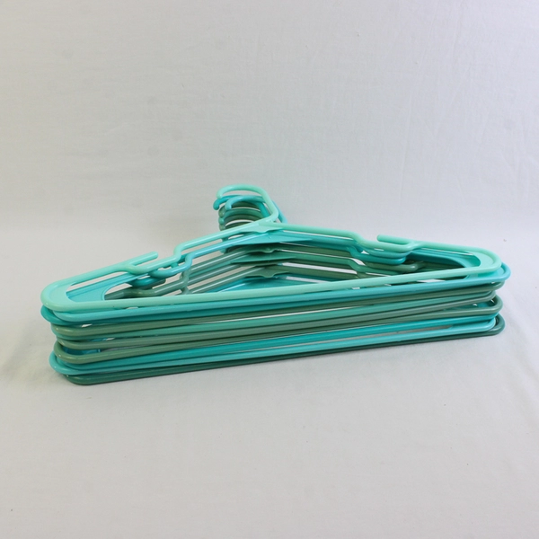 Mixed Lot of 10 Green and Turquoise Plastic Clothes Hangers Closet Organization