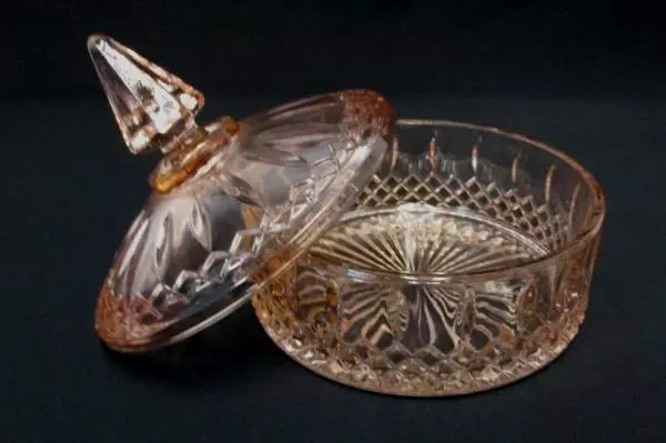 Indiana Glass Princess Pink Candy Dish with Lid 6" Diameter