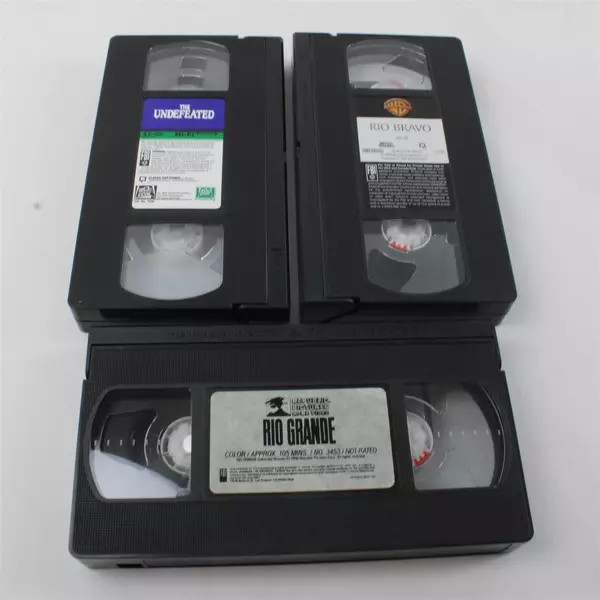Lot of 3 John Wayne VHS Movies: Rio Grande, Rio Bravo and Undefeated 