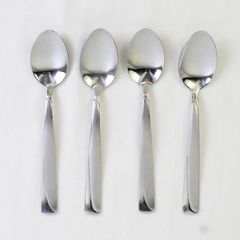 Lot Of 4 Oneida Silver Madeline (Stainless) Flatware Soup Spoons 7.25" Long