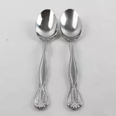 Set of 2 Oneida Majestic Stainless Oval Place Soup Spoons 7.25"