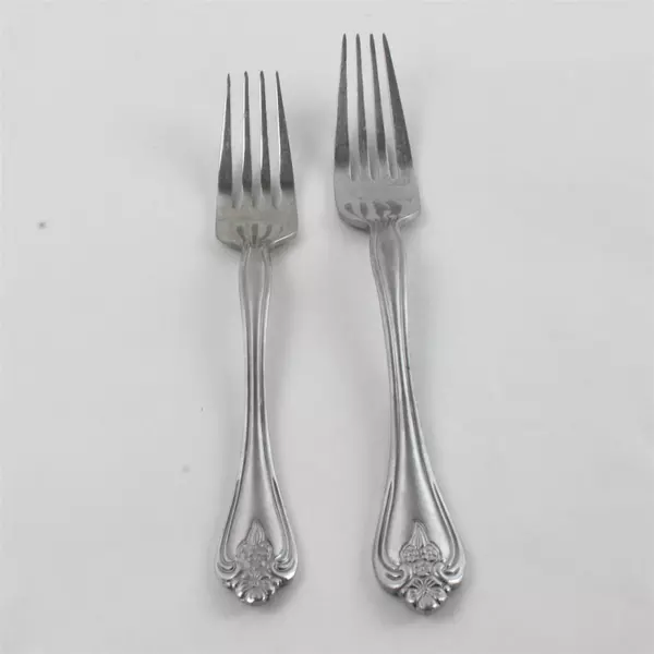 Lot of 2 Oneida Boutonniere & Individual Salad Fork Stainless 7.75in