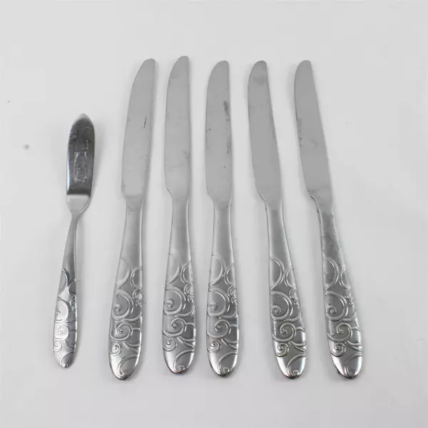 Lot of 6 Oneida Bohemian Stainless Knives 5 French Solid + Master Butter