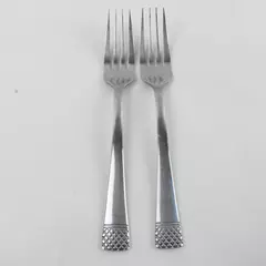 Set of 2 Oneida Braxton Stainless Dinner Forks 8" 