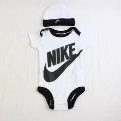 Nike 2-Pc Black and White Outfit Baby Size 0-6M