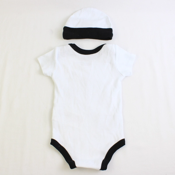 Nike 2-Pc Black and White Outfit Baby Size 0-6M