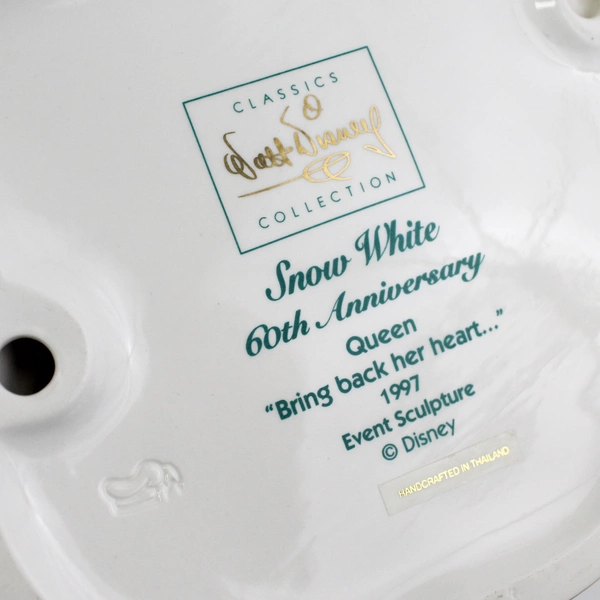 Walt Disney Classics Snow White Bring Back Her Heart Queen COA