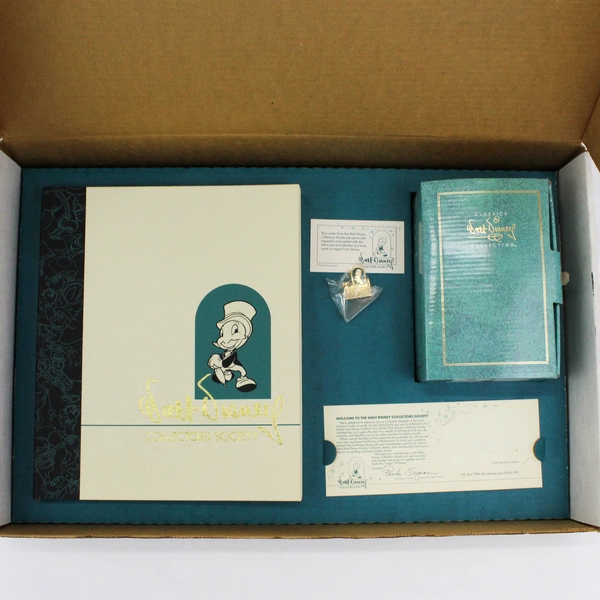 WDCC Collectors Society 1993  Membership Kit with Jiminy Cricket Figure COA.