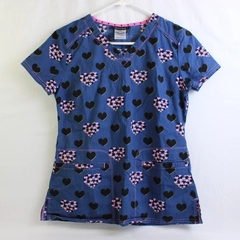 Heart Soul Women's XS Multicolor Heart Details Scrub Top with Large Pockets