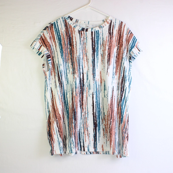 Unbranded Women's XL White with Multicolor Abstract Stripes Cap Sleeve Blouse