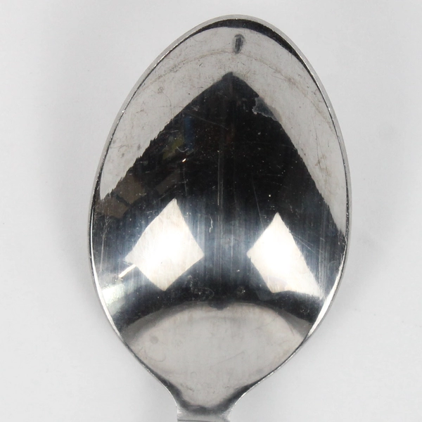 Lot of 8 Oneida Silver Memphis Pattern Oval Shaped Soup Spoons Stainless 7"