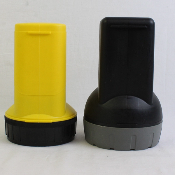 Lot Of 2 Rayovac & Dorcy 6 Volt Flashlight/Torch Black & Yellow (Tested)