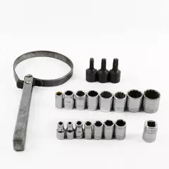 Lot of 20 Various Hand Tools 16 Sockets Oil Filter Wrench 3 Torx Bits