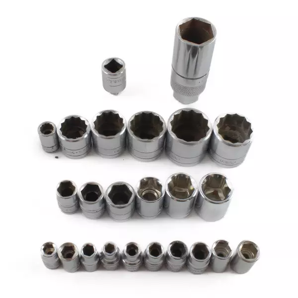 Lot of 24 Assorted Sockets Mixed Sizes