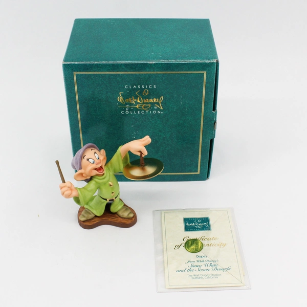 Walt Disney Classics Collection Snow White Dopey Figurine with Box & COA 