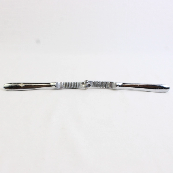 Lot Of 2 Unbranded Metal Nut Cracker (1 Made In Italy) 6.25" & 5.75" Long