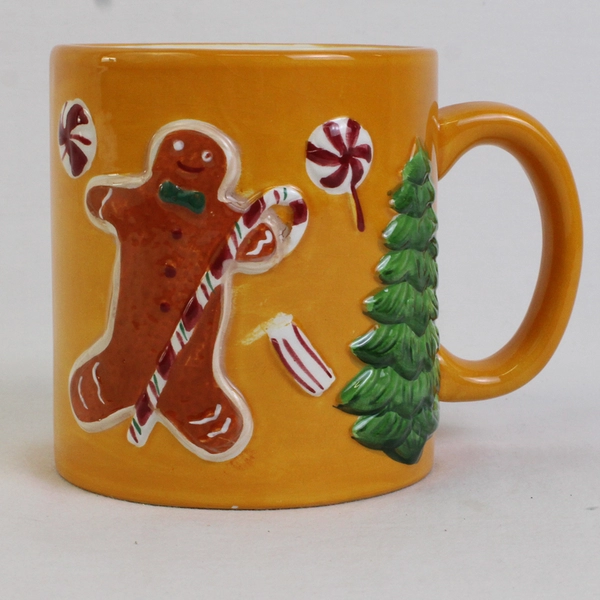 Le Gourmet Chef Gingerbread W/ Christmas Tree Ceramic Mug W/ Handle 4" Tall