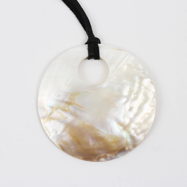 Vintage Large Mother Of Pearl Shell Pendant Necklace