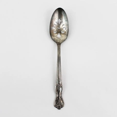 Vintage 1951 Wm Rogers Mfg Co. Inspiration Silver Plate Pierced Serving Spoon