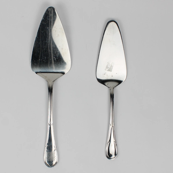 Lot of 2 Wellington by Mikasa Pie And Cake Server Stainless Steel Glossy 18/10