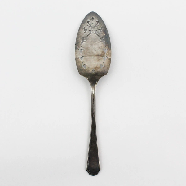 Vtg Simeon L. & George H. Rogers XTRA Berkley Silver Plate Pierced Pie Server