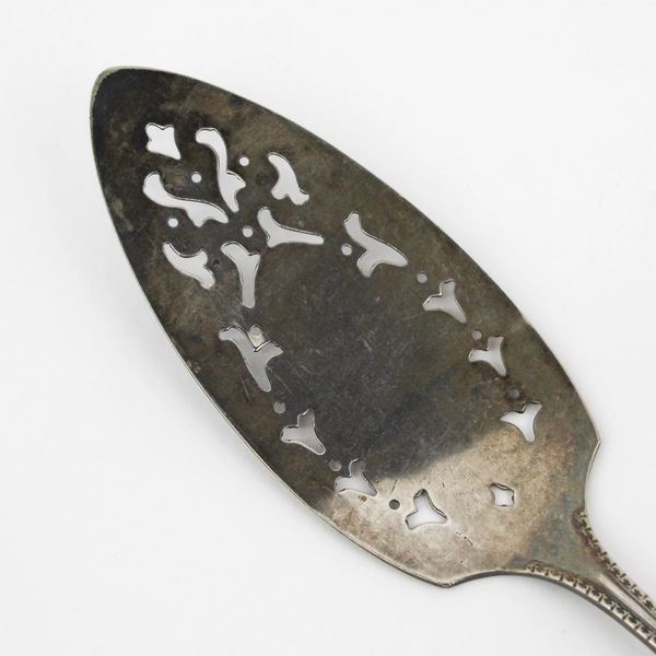 Vtg Simeon L. & George H. Rogers XTRA Berkley Silver Plate Pierced Pie Server