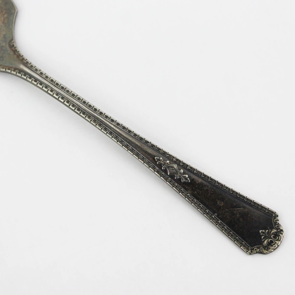 Vtg Simeon L. & George H. Rogers XTRA Berkley Silver Plate Pierced Pie Server