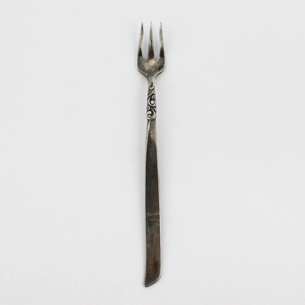 1955 Oneida Community SOUTH SEAS Silver Plate Cocktail Pickle Fork