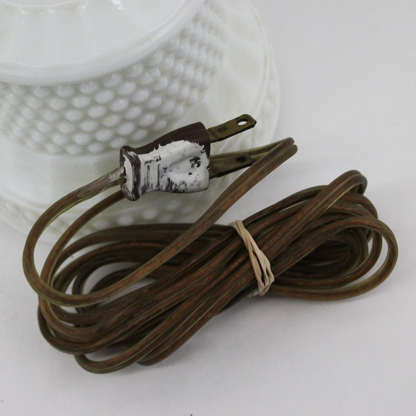 Vintage Leviton White Hobnail Milk Glass Electric Table Lamp With Shade