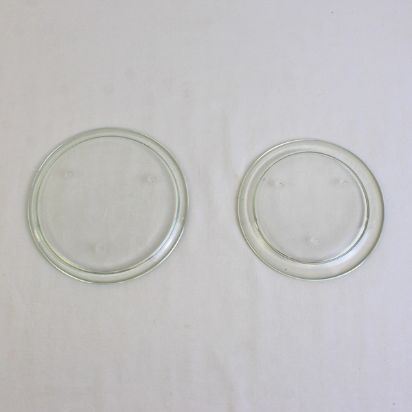 Lot Of 2 Unbranded Unmarked Clear Glass Candle Plate 5.5" Diameter & 6"