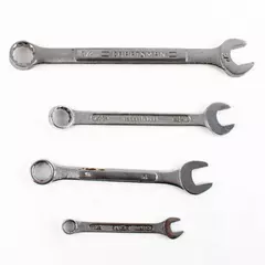 Lot of 4 Assorted Wrenches 3/4" 3/8" 15.6" Used Hand Tools