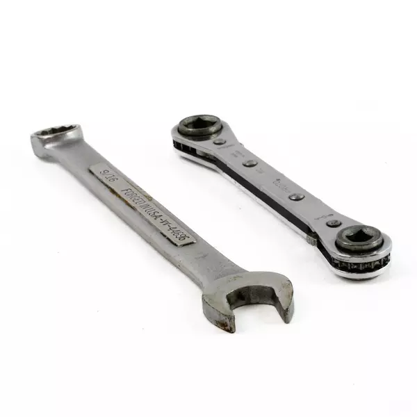 Lot of 4 Assorted Used Hand Wrenches 3/16" 5/16" 7/16" 9/16" Tools