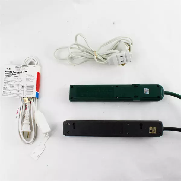 Lot of 4 Extension Cords 2 White 1 Black 1 Green Used Untested