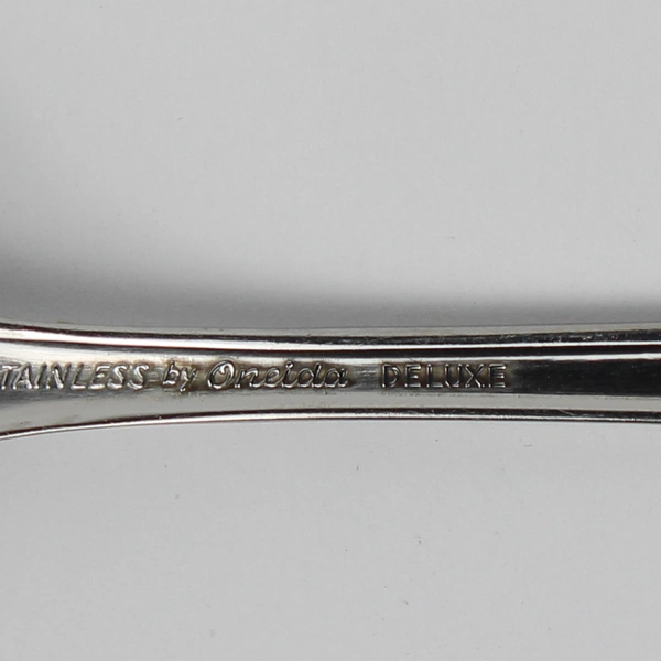 Lot Of 5 Oneida Silver Sutton Place (Stainless) Flatware Soup Spoons 7" Long