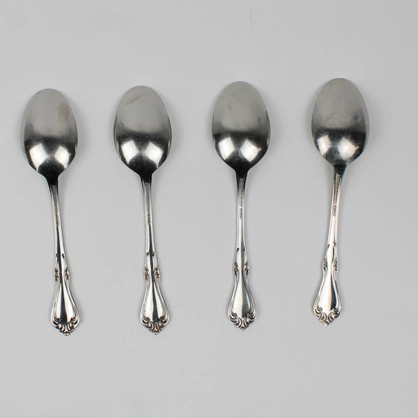 Lot Of 4 Oneida Silver Sutton Place Stainless Soup Spoons (Tablespoons) 7" Long