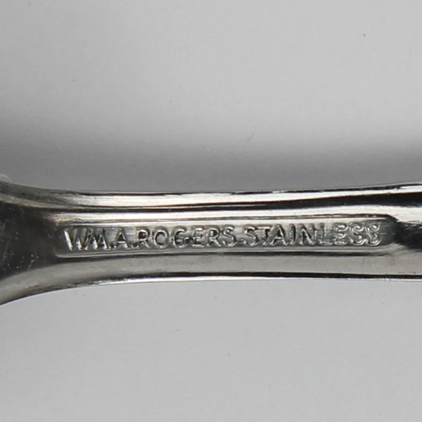 Lot Of 2 William Rogers Spring Flour Stainless Flatware Serving Set 8" Long