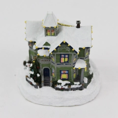 2000 Thomas Kinkade Winter Memories Cottage Ornament Victorian Christmas 