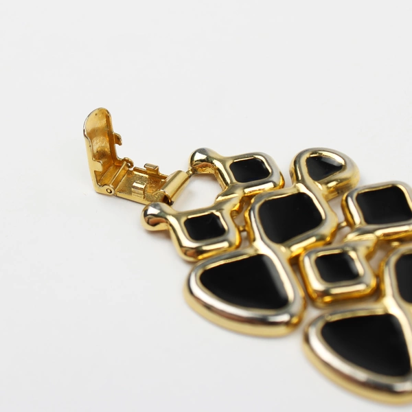 Vintage Black Enamel Bracelet Gold-Toned