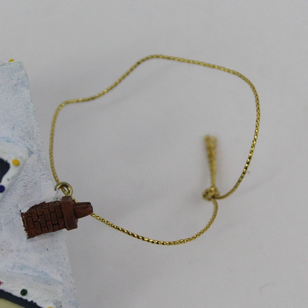 2001 Thomas Kinkade Winter Memories Cottage Ornament Lights of Home