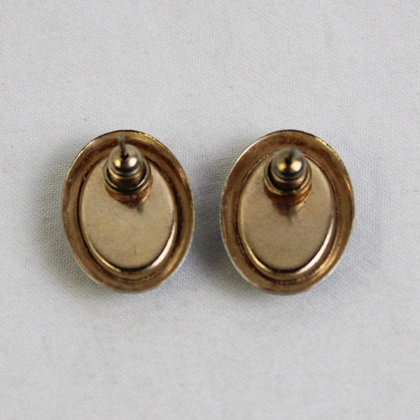 Turquoise Oval Stud Earrings Gold Tone Cabochon