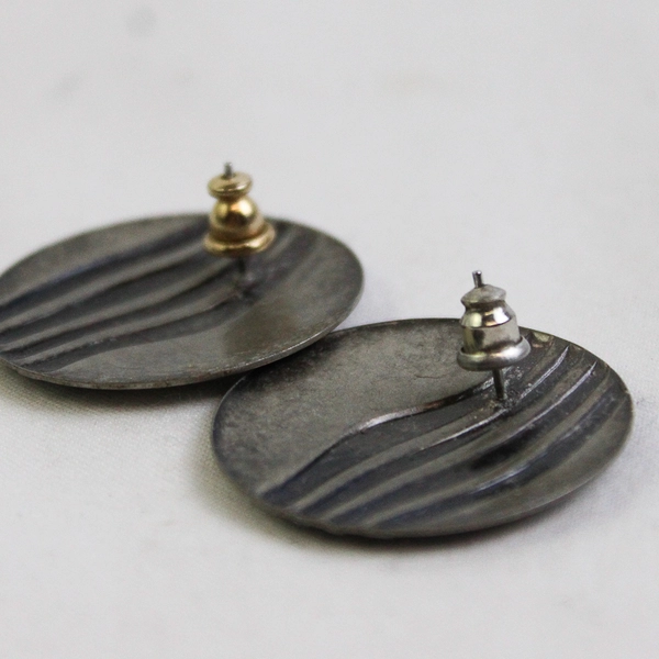 Vintage Silver Tone Round Earrings Abstract Wave Design