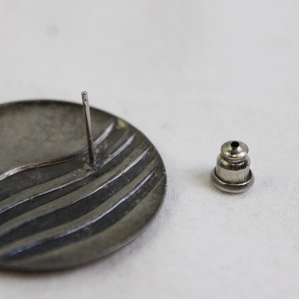 Vintage Silver Tone Round Earrings Abstract Wave Design