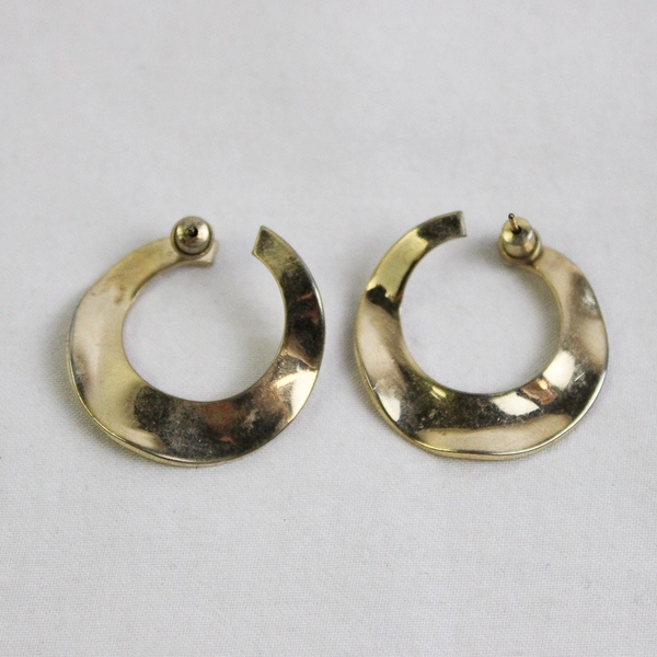 Gold Tone Wavy Hoop Earrings Modern Open Hoops